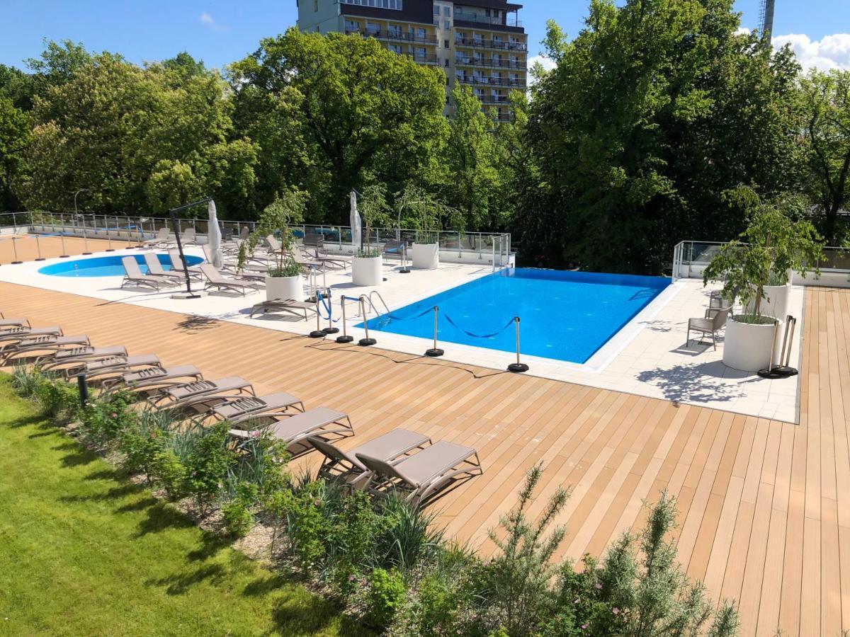 Apartament S&S Nadmorskie Tarasy Kolobrzeg D302 Exterior photo